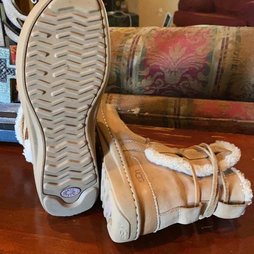 Ugg Boots - image 3